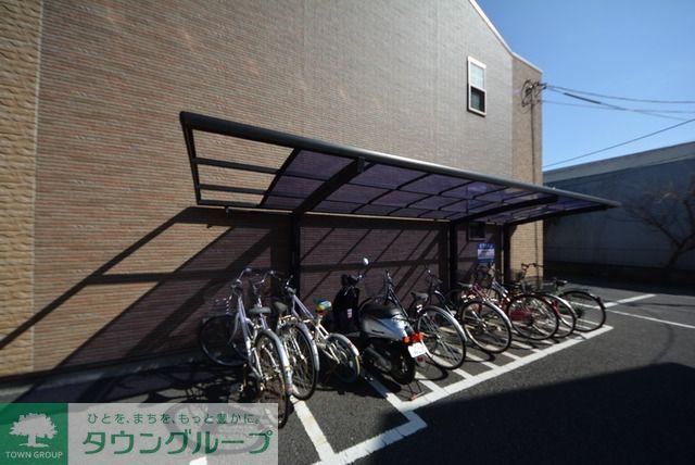 アンプルール ブワ REFLET