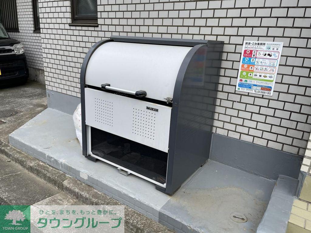 ファミール若月