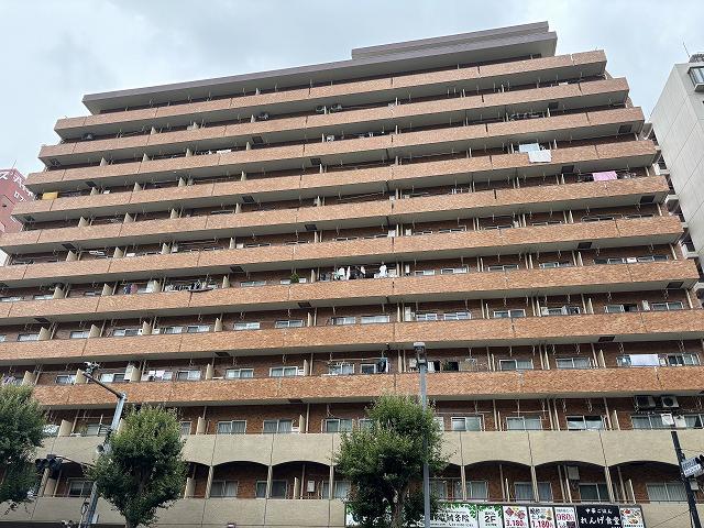 新宿中央公園目前 都庁一望 永谷リヴュール新宿 J