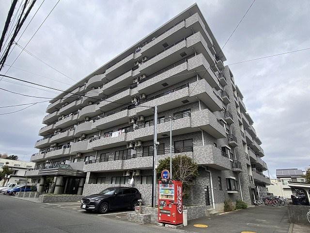 アトラクトマンショントムロ