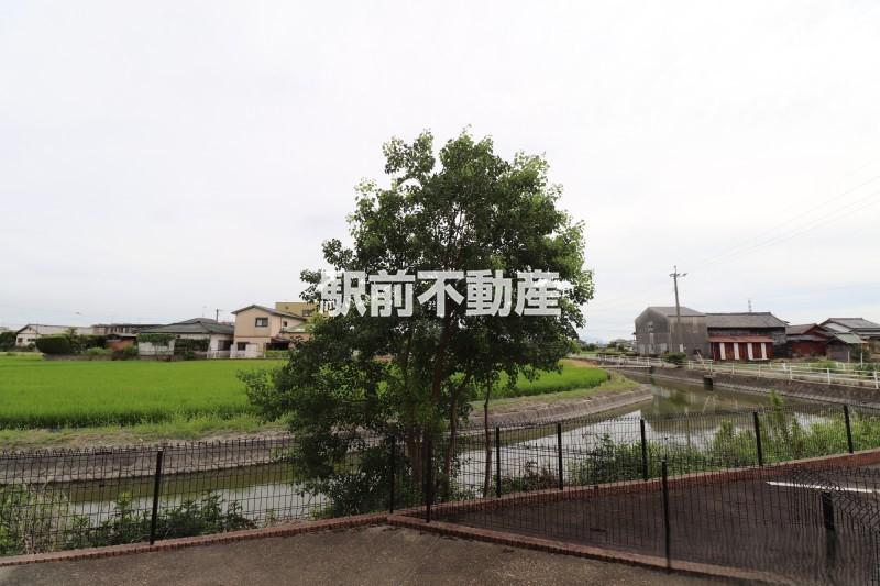 AND ONE南館
