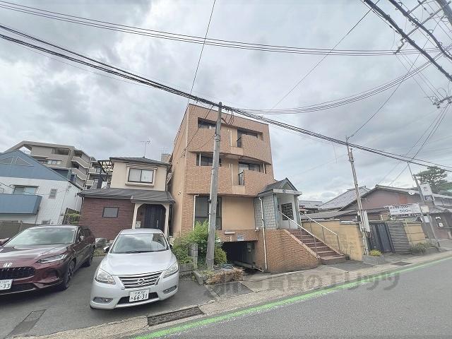 プレアール京都六地蔵