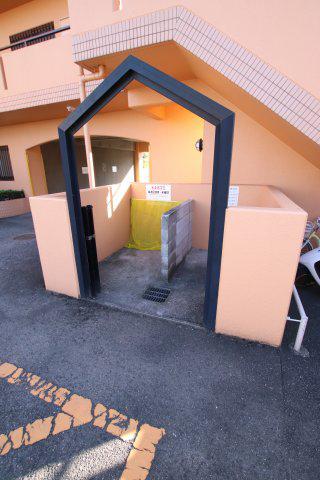 東尾マンション