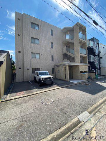 地下鉄名城線 志賀本通駅 徒歩4分 4階建 築18年