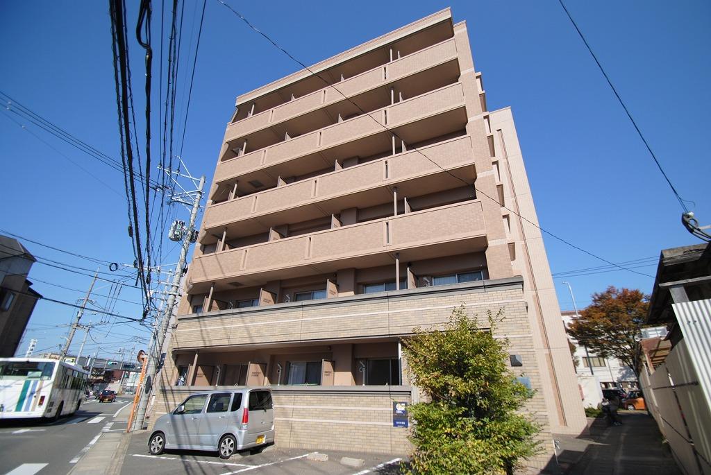ストリクト井尻