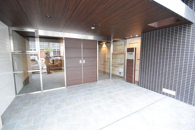 コンフォリア心斎橋イースト
