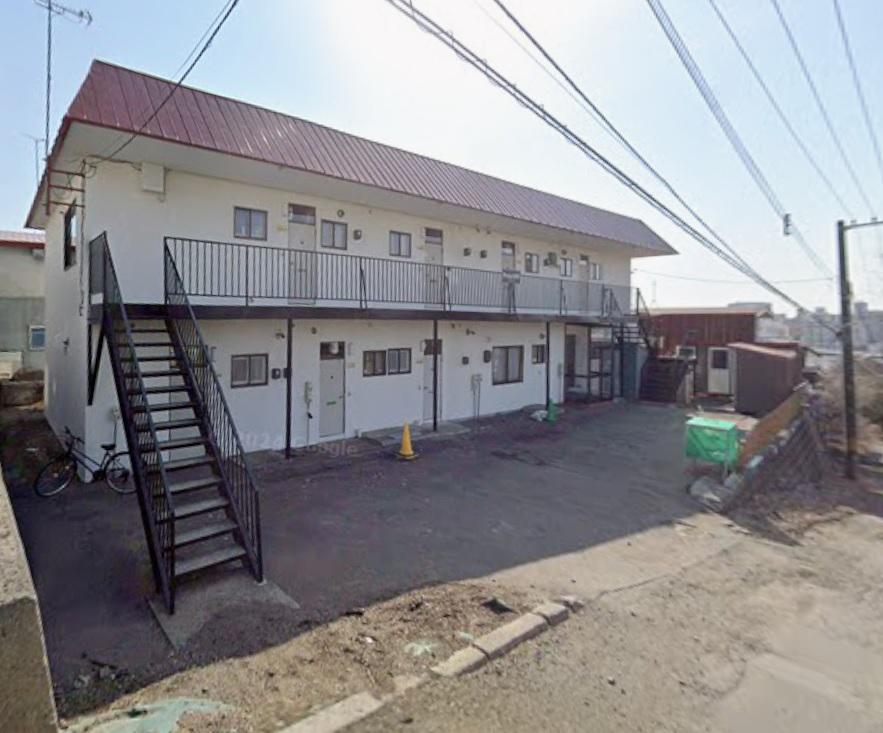 北海道釧路市材木町3-15 ペンテMW(4LDK/1階)