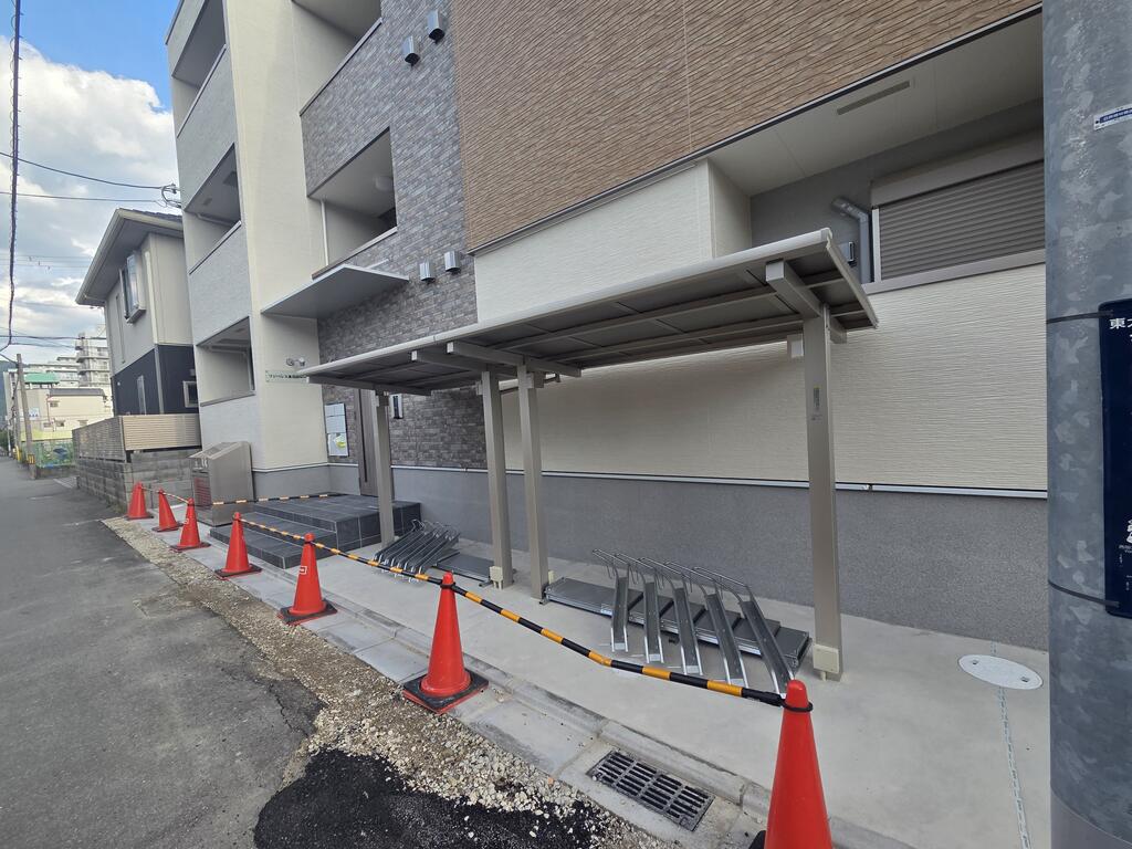 フジパレス東花園イースト