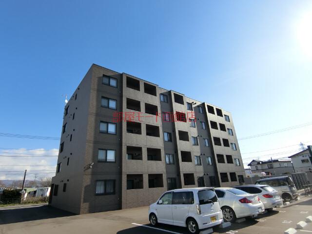NEW PIAZZA西桔梗