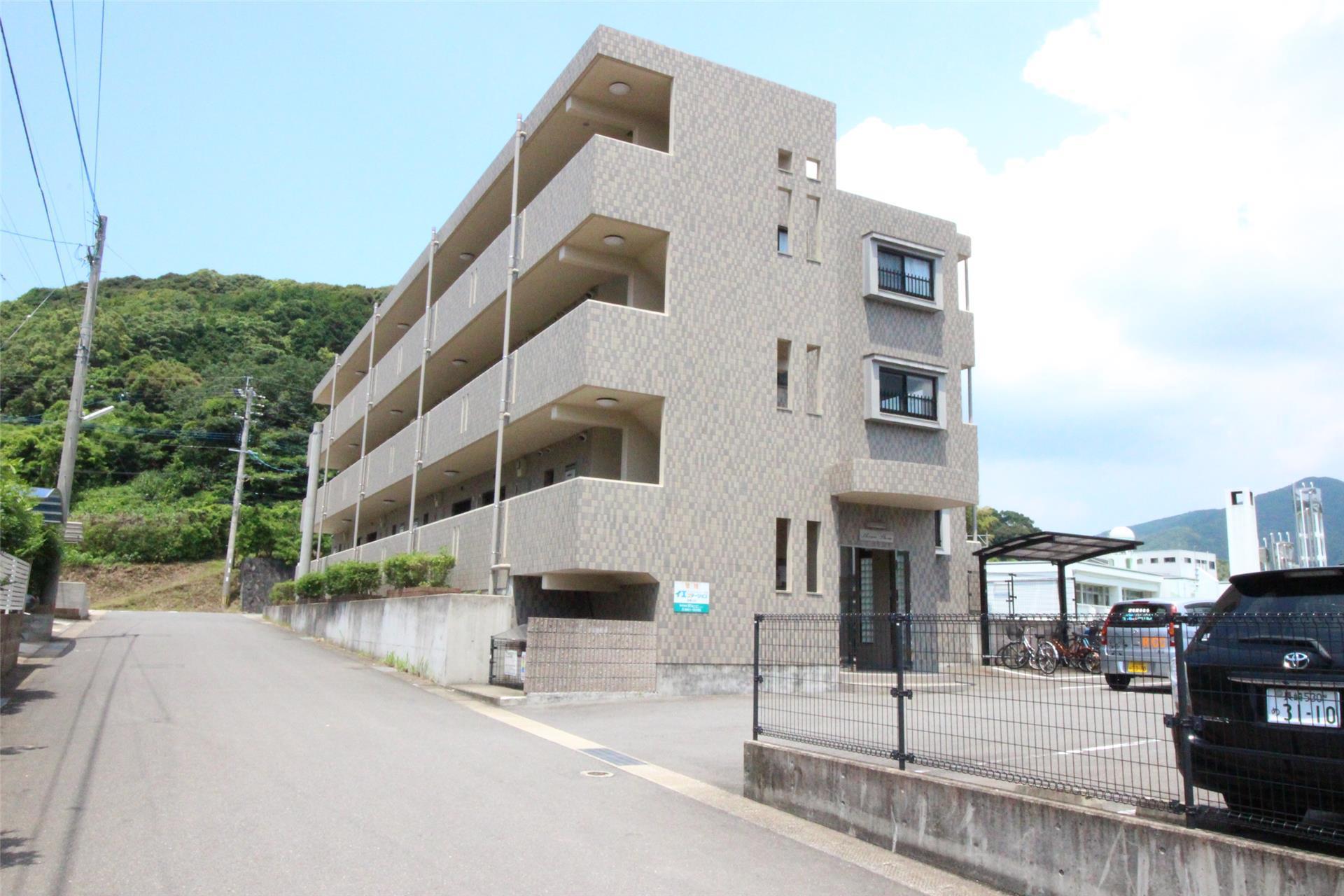 アズールシャイン