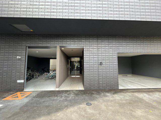MODERN PALAZZO江坂AXIA