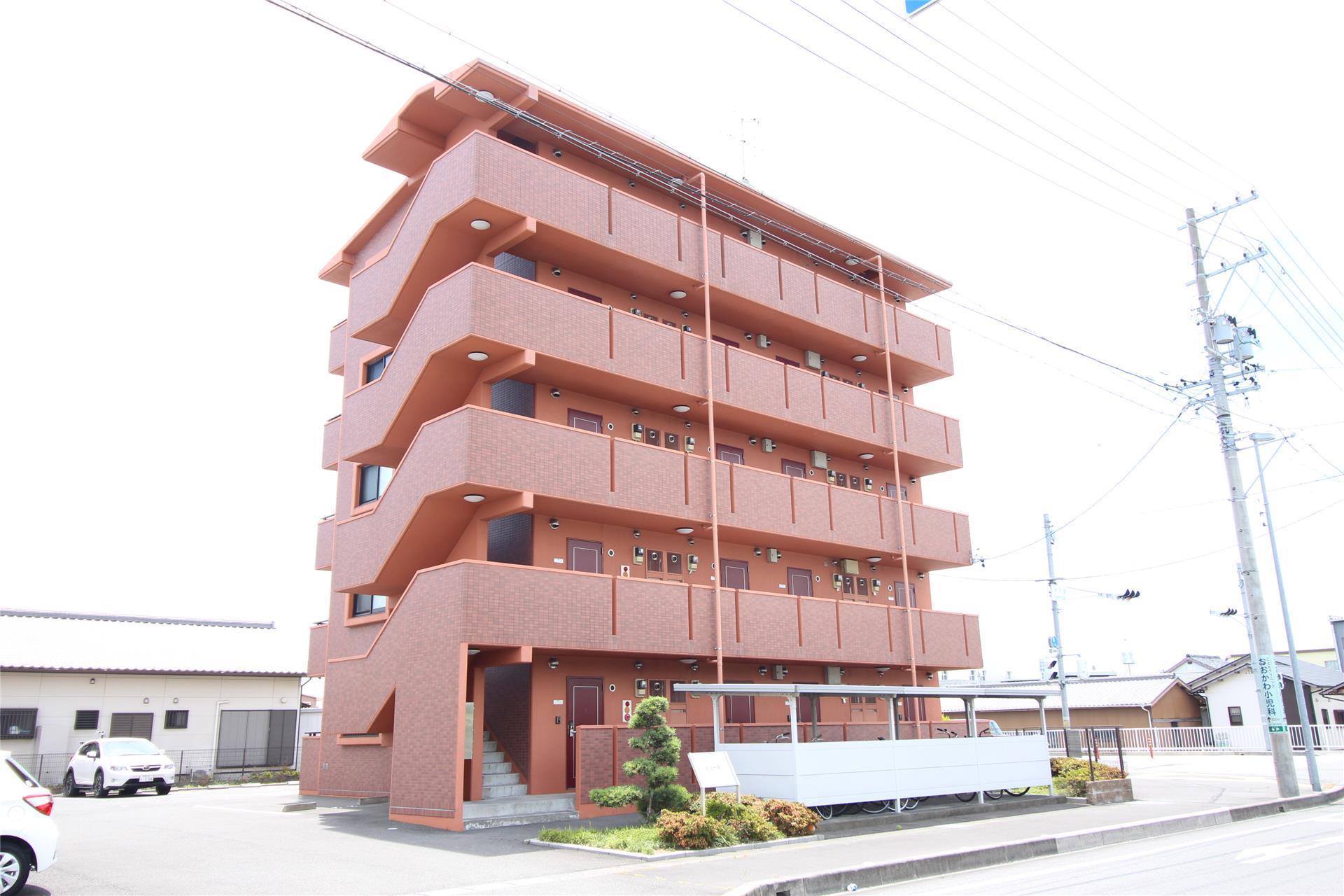 ドミール(1K/2階)