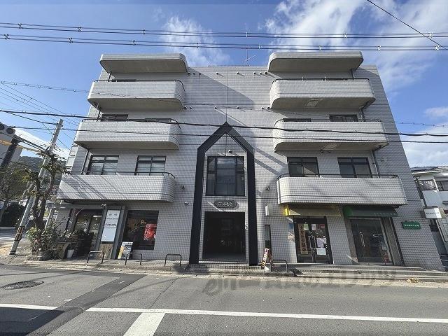 第1ふもとビル
