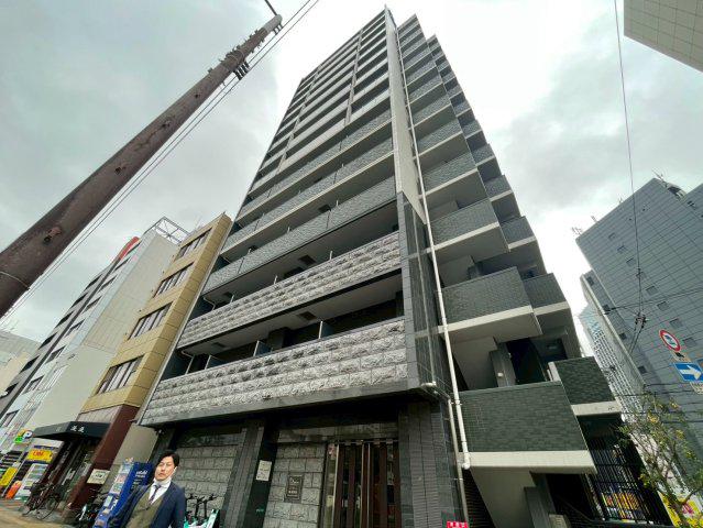 プレサンス難波駅前