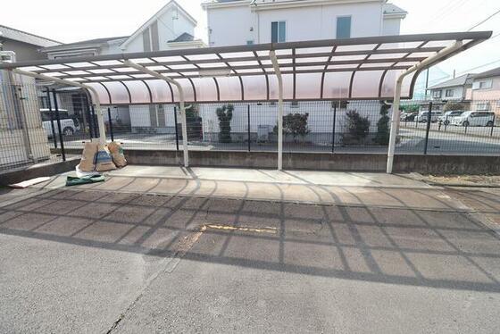 アムール石塚