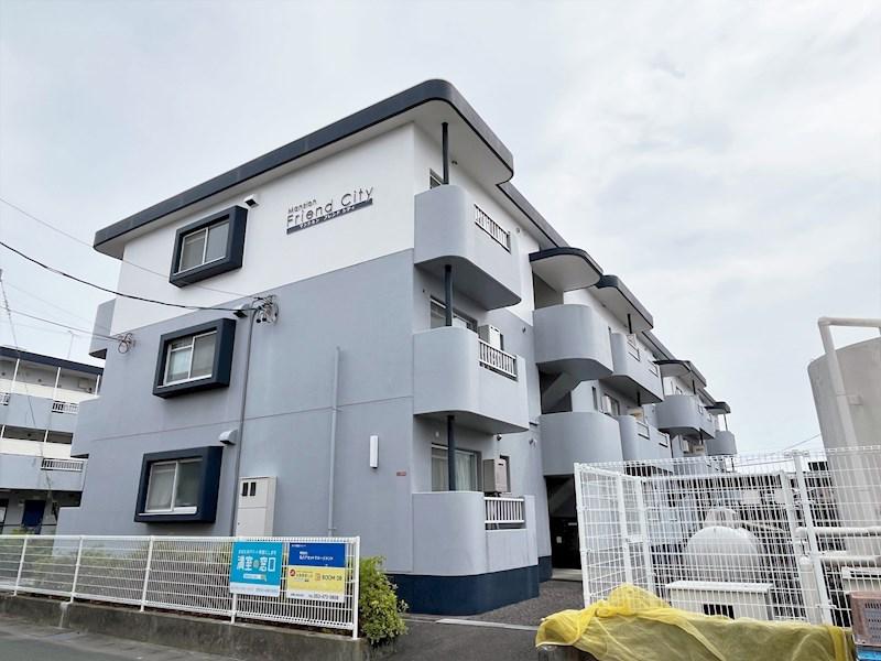 マンションフレンドシティ(3DK/1階)の外観写真