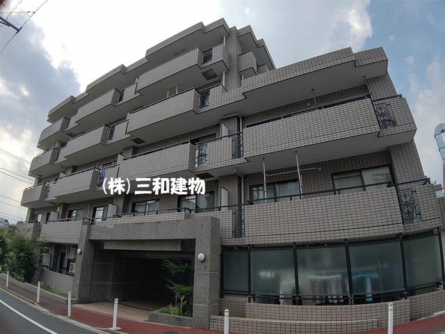 レヴィオン