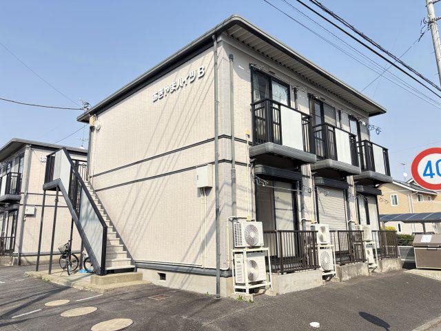 あきやまハイツ B棟