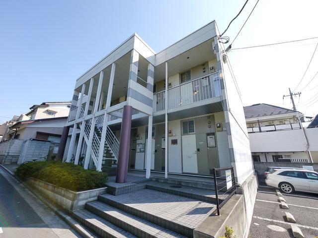 レオパレスシャルム
