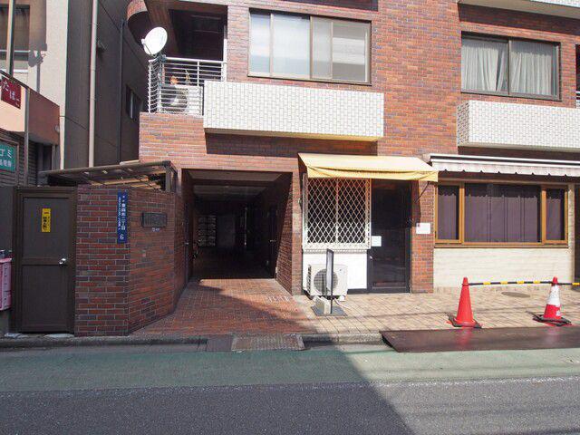 セントラル狸穴