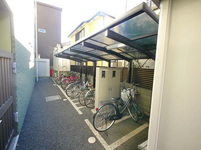 アンプルールベトン 川口