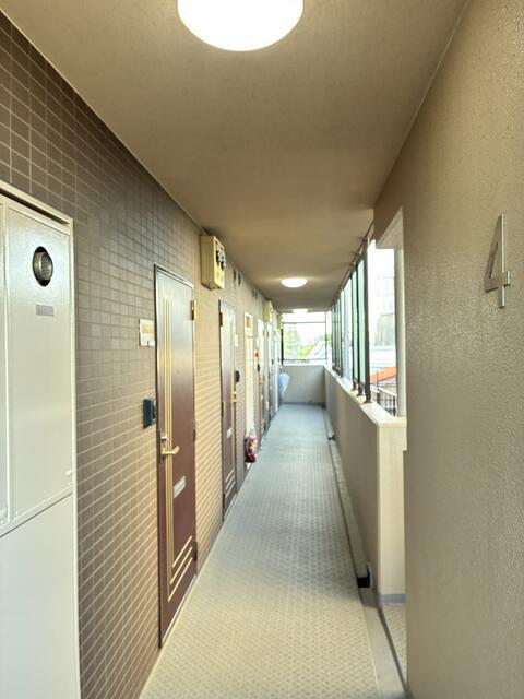 クレスト下北沢