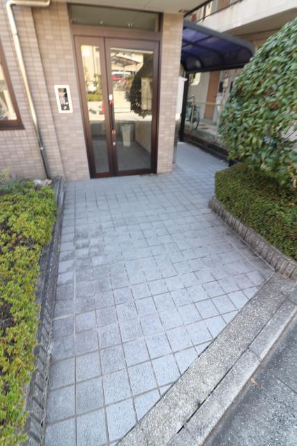 ジュネス・ブランドール