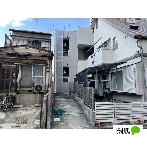 アイビス白壁