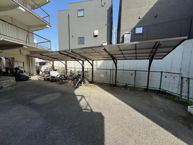 川端マンション