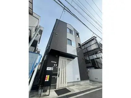 ユーフォリア(1K/1階)の外観写真