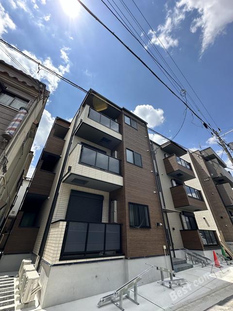 AND TERRACE 北野田