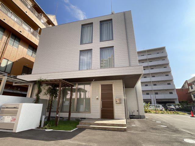 CASA APRILE