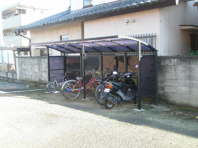 リブメゾン根岸II