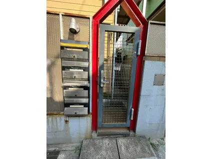 船橋ポートフラット(ワンルーム/1階)の外観写真