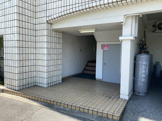 石田ビル