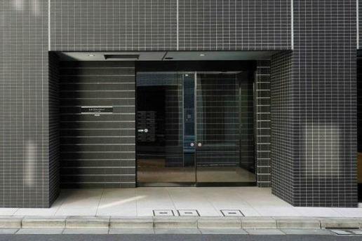 ラドゥセール秋葉原