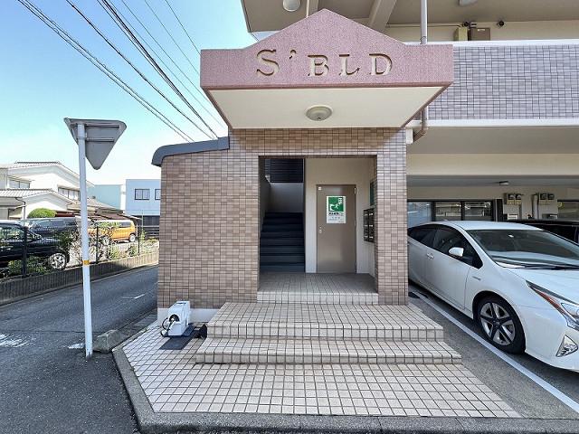 S-BLD
