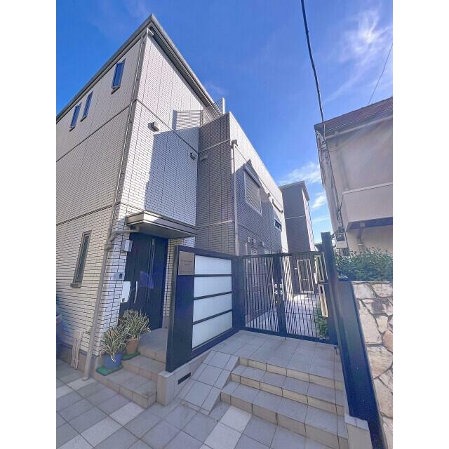 テラスハウス代官山 部屋番号201