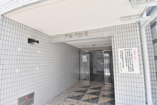 アルバ川名