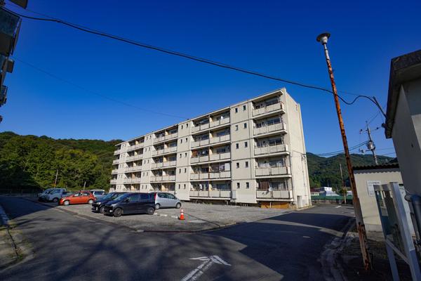 ビレッジハウス万富2号棟