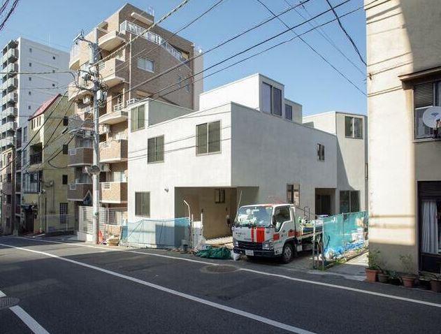 タカナワサイト