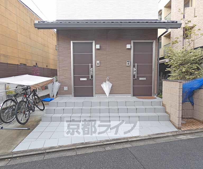 シャーメゾン上片原