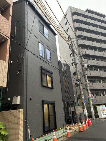 新交通ゆりかもめ 日の出駅 徒歩8分 4階建 築1年