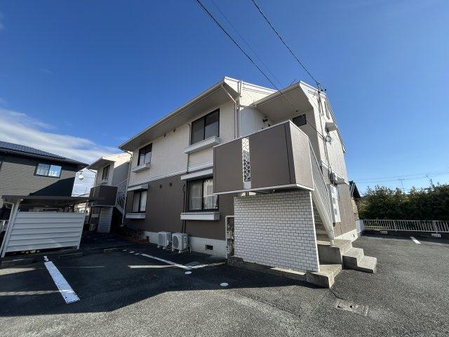 セジュール高井 B
