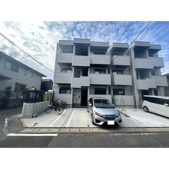 LA VITA二日市駅前IV
