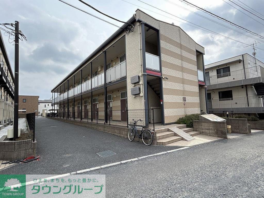 レオパレスシャルム