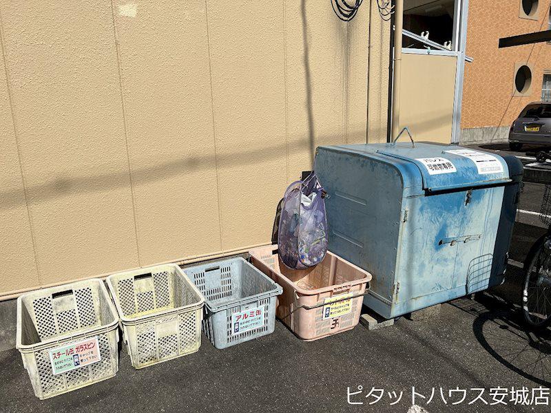 パレス板倉