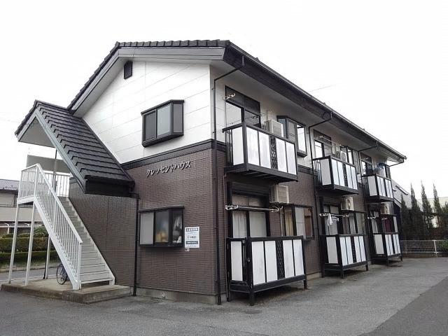 クレッセントハウスI