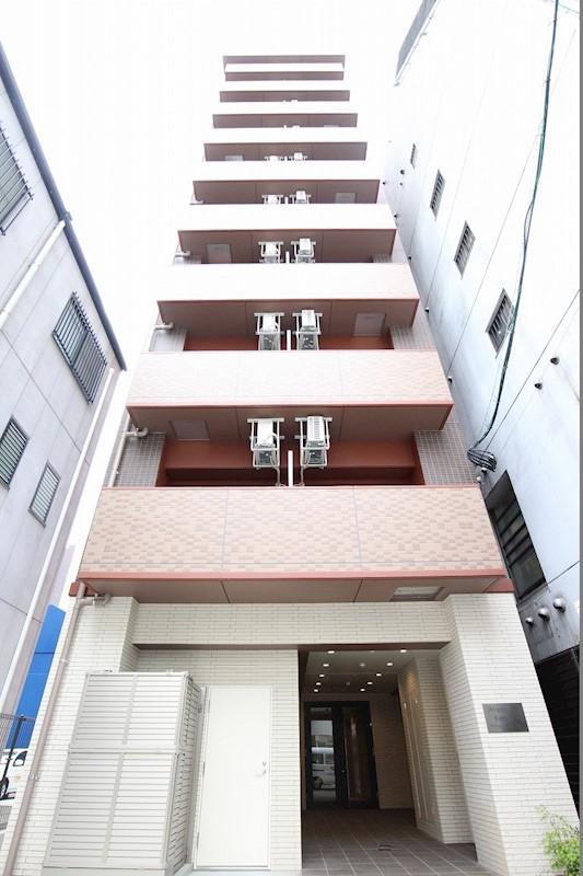 ADONIS COURT