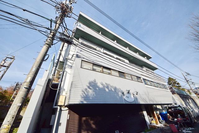 ラグレー井上
